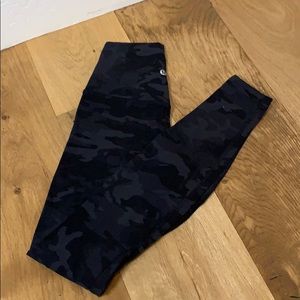 Lululemon aligns